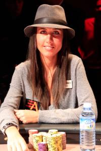 Poker : Nessrine Kourdourli échoue aux pieds du podium Nessrine Kourdourli échoue aux pieds du podium
