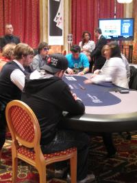 Reprise du high roller, chip count au Day 2