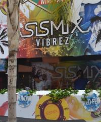 Poker : SISMIX 2017 : 18 joueurs encore en course pour succéder à Kool Shen SISMIX 2017 : 18 joueurs encore en course pour succéder à Kool Shen