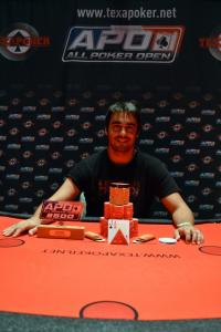 APO 2500 : Kevin Conesa vainqueur du Main Event, Sonny Franco 3e