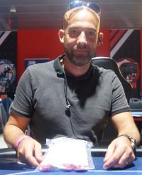 Poker : LIVE : Yannick David chipleader à 16 left du FPO Gujan-Mestras. Omar Lakhdari, Jérémie Jehanne, Jean-Jacques Mars en embuscade LIVE : Yannick David chipleader à 16 left du FPO Gujan-Mestras. Omar Lakhdari, Jérémie Jehanne, Jean-Jacques Mars en embuscade