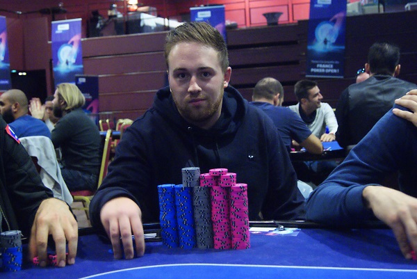 Poker : Muraille en construction Muraille en construction