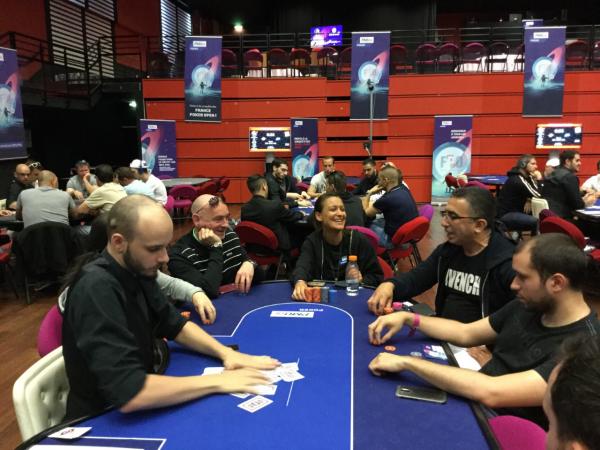 Poker : Jean qui rit ! Jean qui rit !