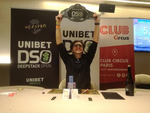 Poker : Simon Roboh 18 ANS : Vainqueur de l'UDSO Paris Finale Saison X (66.060€) Simon Roboh 18 ANS : Vainqueur de l'UDSO Paris Finale Saison X (66.060€)