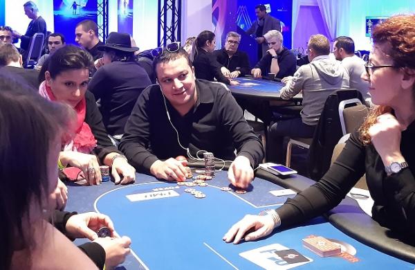 Poker : FPO Aix : cinq minutes de folie pour conclure un Day 1B épique FPO Aix : cinq minutes de folie pour conclure un Day 1B épique
