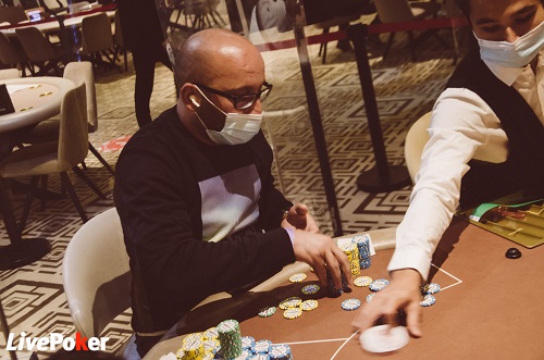 Poker : Dinner Break de 45 minutes dans le Main Event Dinner Break de 45 minutes dans le Main Event
