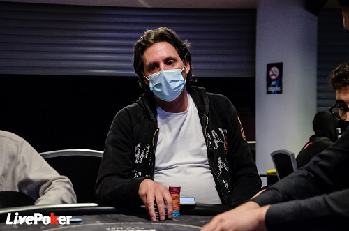 Nouveau niveau de blinds dans ce DAY 1B