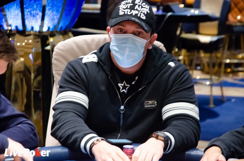 Poker : Jonathan Khalifa prend le dessus sur Vincent Guillon Jonathan Khalifa prend le dessus sur Vincent Guillon