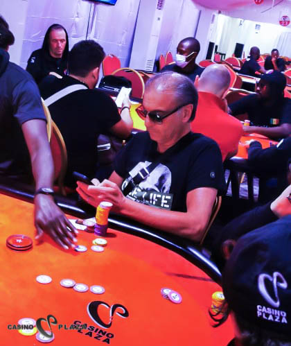 Poker : 142 entrées dans l'Africa Cup et un homme en forme 142 entrées dans l'Africa Cup et un homme en forme