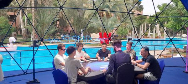 Poker : On ne se refuse rien ! On ne se refuse rien !
