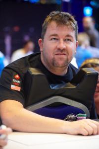 Poker : EPT Monte Carlo : Chris Moneymaker engrange les jetons EPT Monte Carlo : Chris Moneymaker engrange les jetons