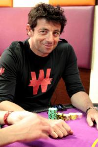 WPT Grand Prix de Paris : premier gros coup entre Patrick Bruel et Antoine Saout