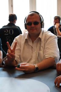 Poker : Philippe Iontzeff profite des largesses de Siboni Philippe Iontzeff profite des largesses de Siboni