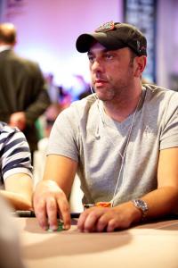 Poker : Ils sont out! Ils sont out!