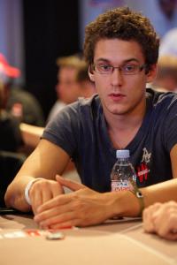 Poker : Johny01 out Johny01 out