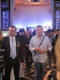 Poker : Partouche Poker Tour Day2: entrée des joueurs Partouche Poker Tour Day2: entrée des joueurs
