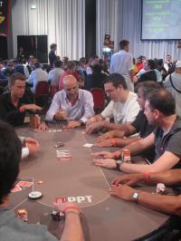 Poker : Table de la mort Table de la mort