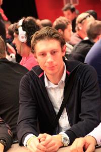Poker : Thibaut Klinghammer commence par les as Thibaut Klinghammer commence par les as