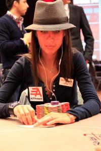 Poker : La chatte maman La chatte maman