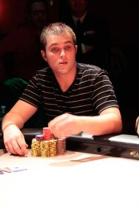Poker : Siège 2 : Julien Robert Siège 2 : Julien Robert