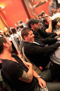 Poker : Tu me cherches. Tu me trouves. Tu me cherches. Tu me trouves.