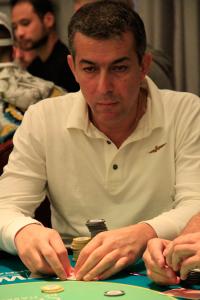 Poker : Faire grossir le pot ne lui fais pas peur Faire grossir le pot ne lui fais pas peur