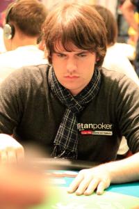 Poker : Rettennmaier évite la sortie de piste Rettennmaier évite la sortie de piste