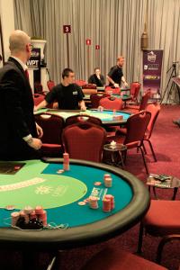 Poker : Un repas à bulle Un repas à bulle