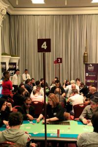 Poker : On change de place...encore On change de place...encore