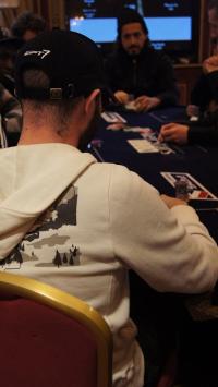 Poker : Tu me montres, je te montre ! Tu me montres, je te montre !