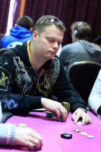 Poker : Telex : Juha Helpi out Telex : Juha Helpi out