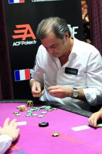 Poker : Les as sinon rien Les as sinon rien
