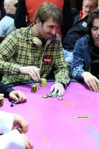Poker : Ludovic Lacay out Ludovic Lacay out