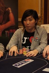 Poker : Bustos... Bustos...