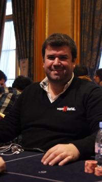Poker : Le(s) roi(s) du bisous Le(s) roi(s) du bisous