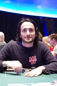 Poker : Davidi se taille Davidi se taille