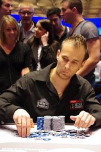 Poker : Huge pot pour Julien Pouchain Huge pot pour Julien Pouchain