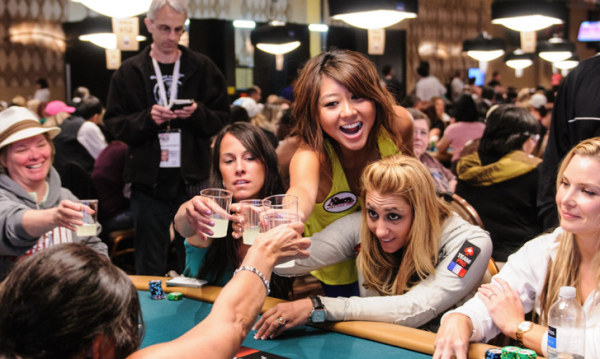 Poker : Pokerstars propose un Boot Camp poker pour les Ladies ! 