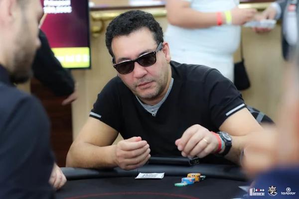 Poker : WSOP-C Main Event : la barre des 1000 joueurs franchie - Sabare Atmani chipleader