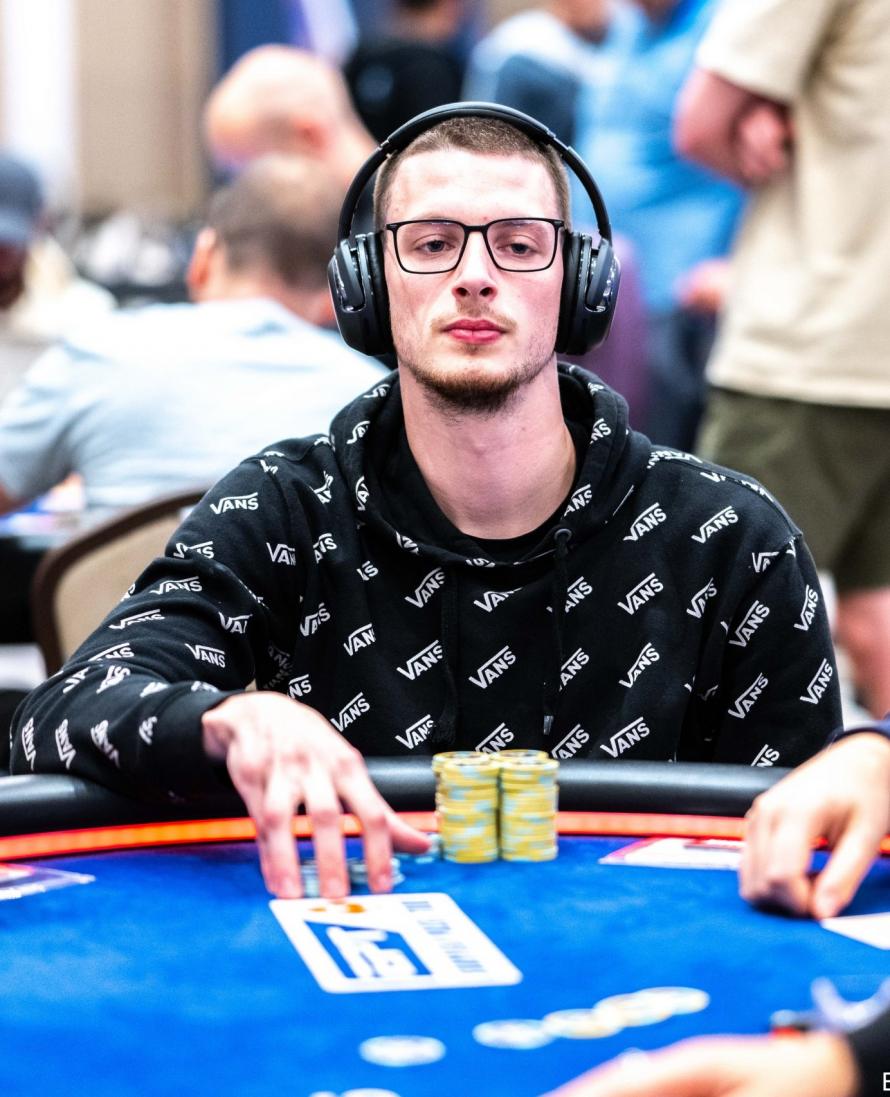 Photo du joueur de poker SANTERNE Thomas 