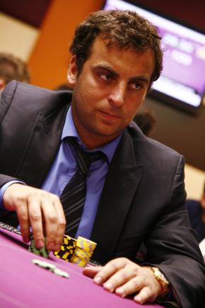 Poker : Fhal Jonathan Fhal Jonathan