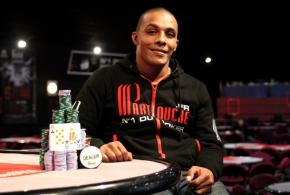 Poker : Iddir Adil Iddir Adil
